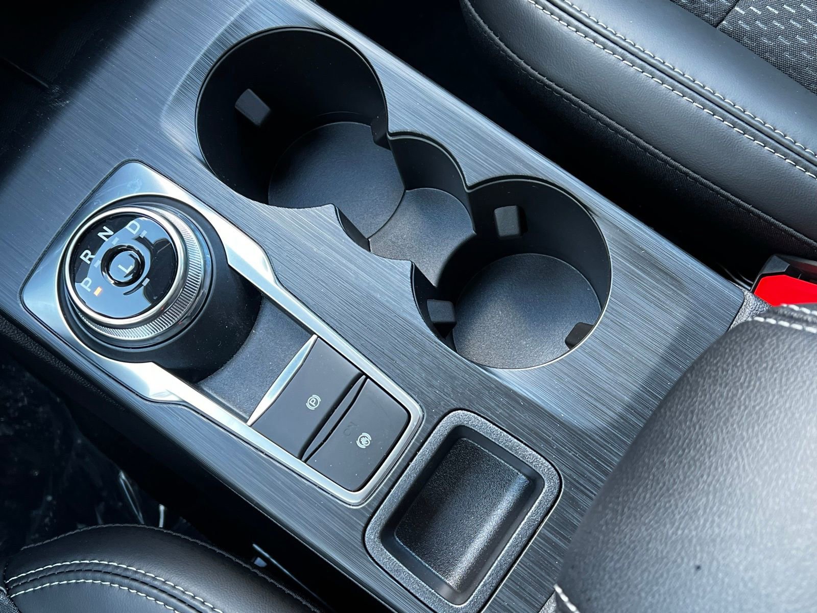 New 2026 Ford Escape SE image 27