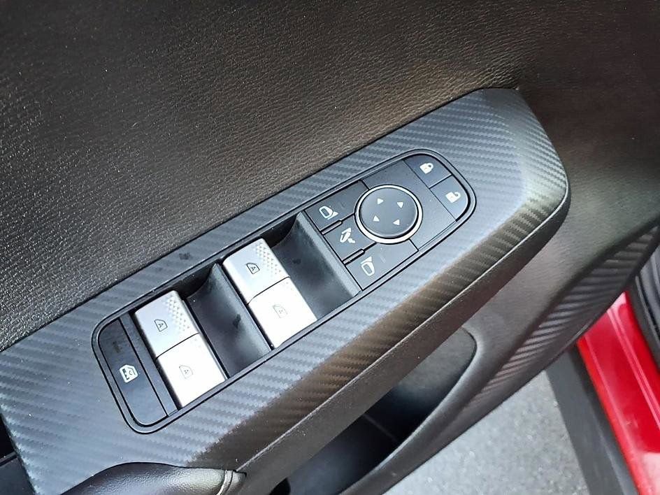 Used 2024 Mitsubishi Outlander SE AWD/4WD image 11