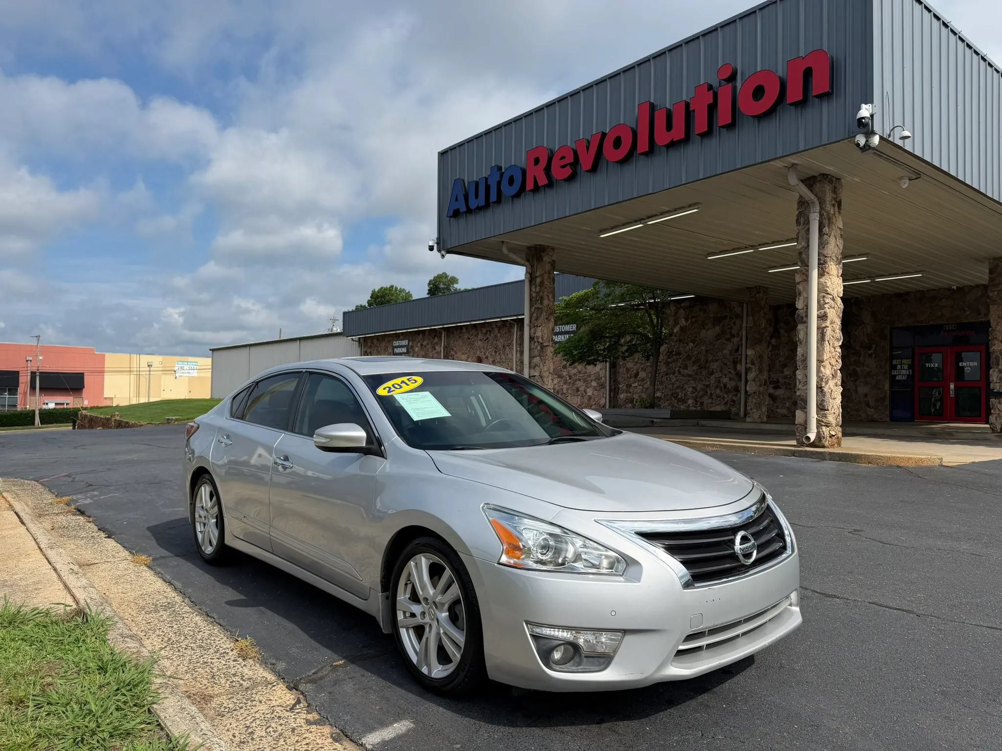 Used 2015 Nissan Altima 3.5 SL
