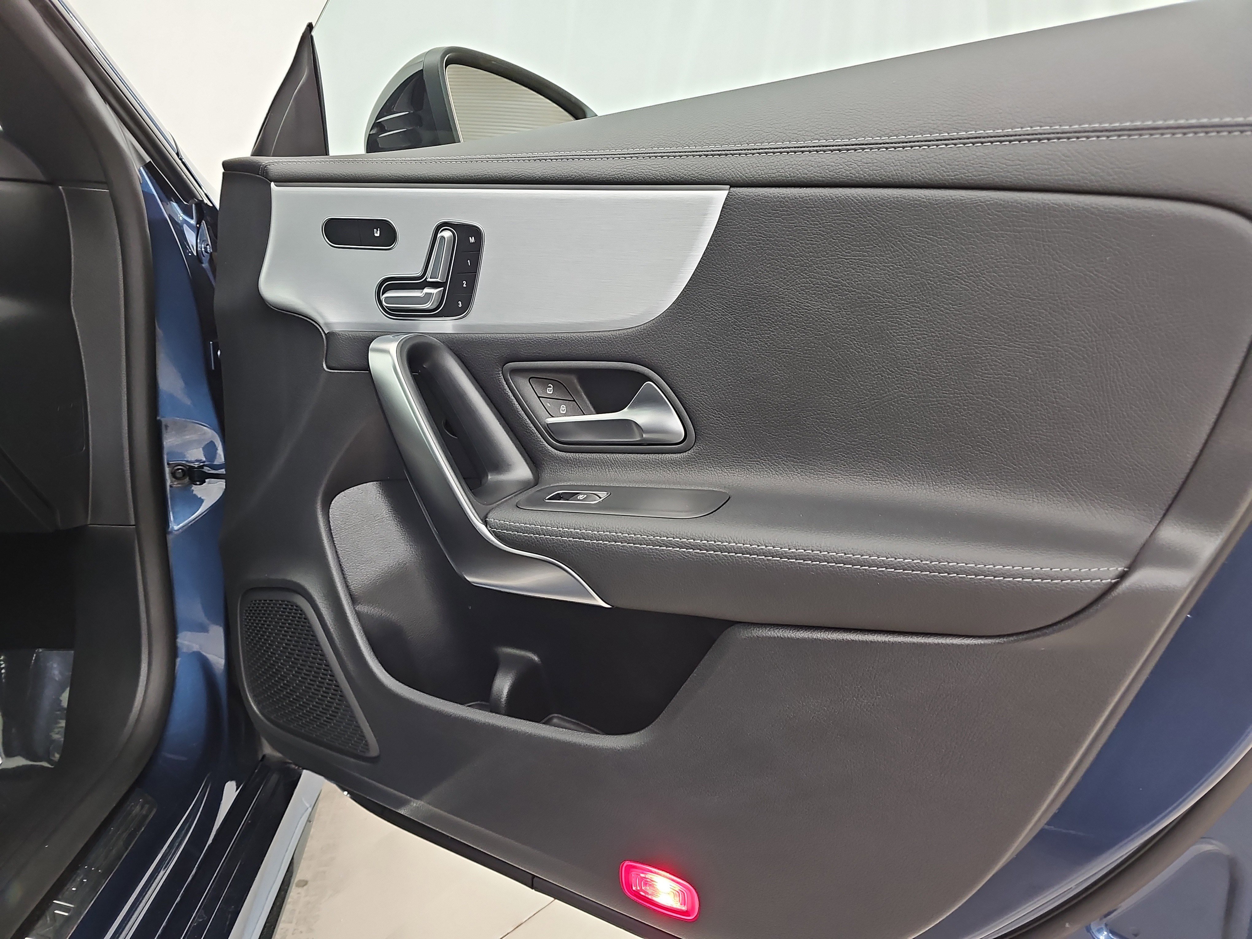 Used 2022 Mercedes-Benz CLA 35 AMG 4MATIC image 17