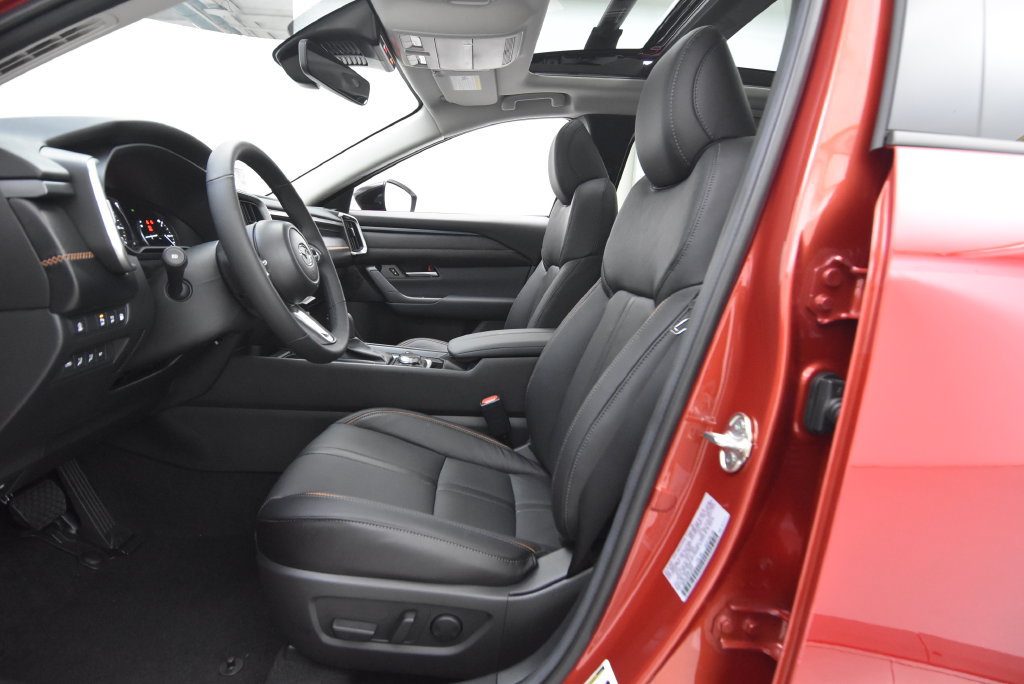 New 2026 MAZDA CX-50 AWD 2.5 Hybrid w/ Cargo Package image 31