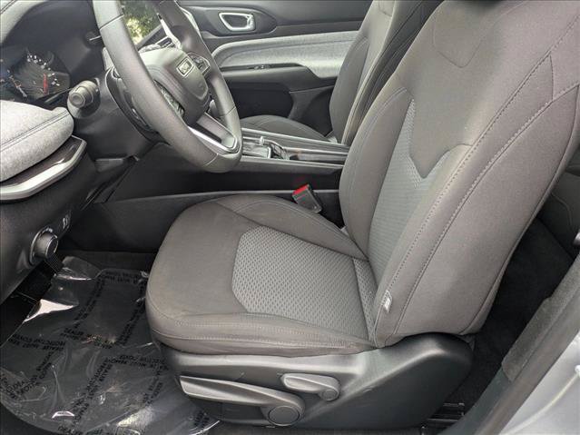 Used 2023 Jeep Compass Sport AWD/4WD image 15