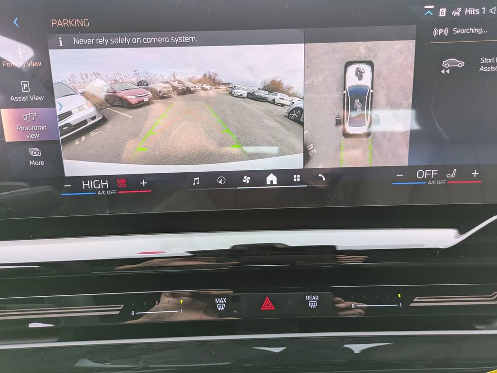 New 2026 BMW 530i xDrive w/ M Sport Package image 25