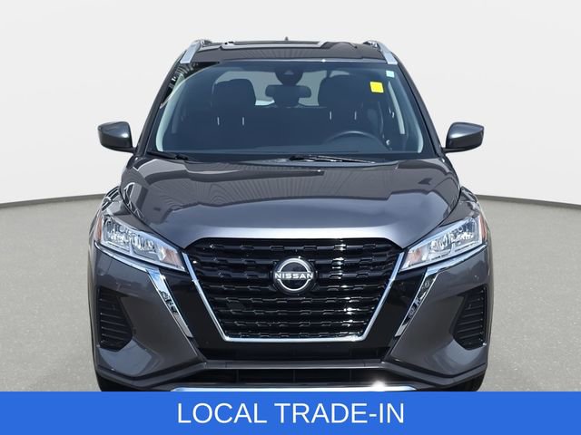Used 2023 Nissan Kicks SV image 2