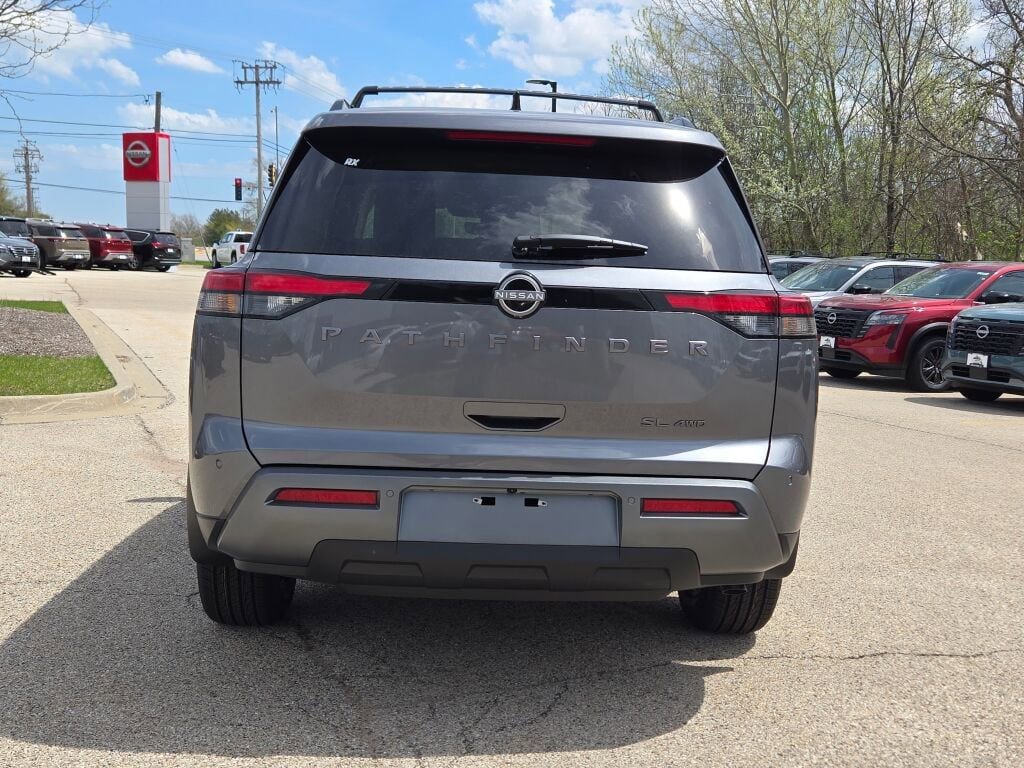 New 2026 Nissan Pathfinder SL w/ Cargo Package AWD/4WD image 11