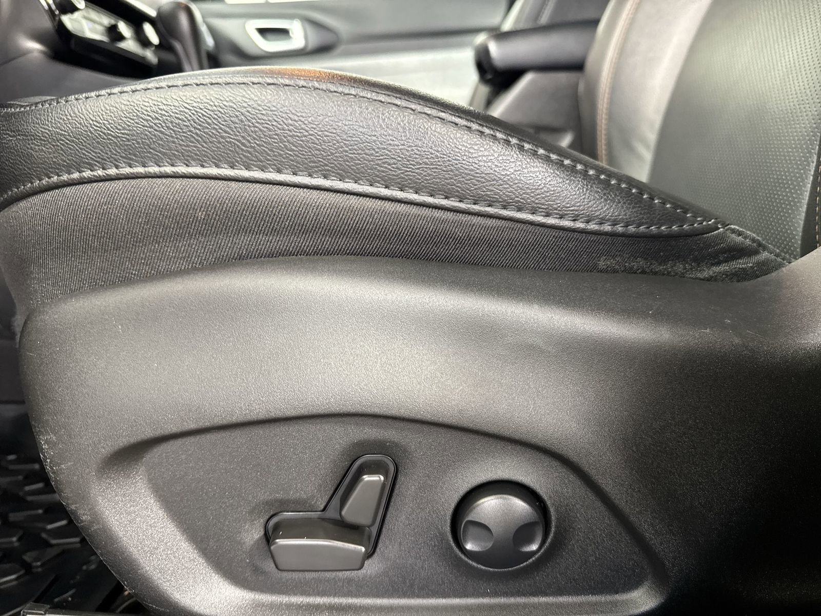 Used 2022 Jeep Compass Latitude image 20