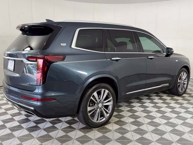 Used 2020 Cadillac XT6 Premium Luxury w/ Platinum Package FWD image 8