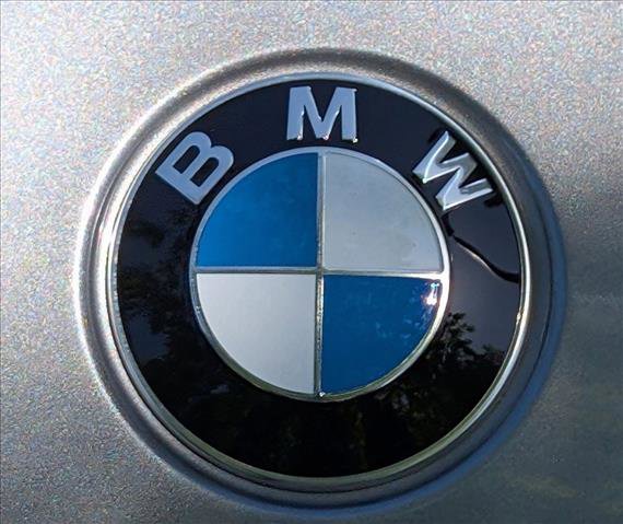 Used 2025 BMW 330i Sedan w/ Convenience Package RWD image 18