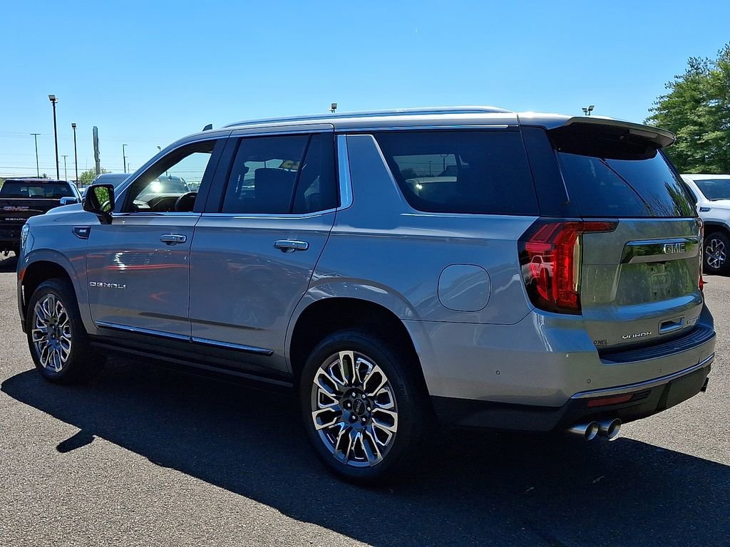 Certified 2023 GMC Yukon Denali Ultimate AWD/4WD image 4