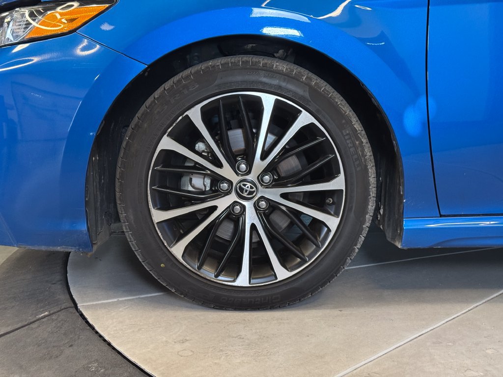Used 2019 Toyota Camry SE FWD image 25