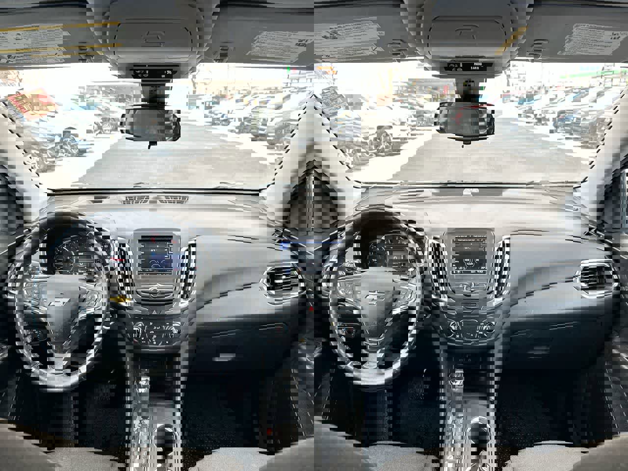 Used 2020 Chevrolet Equinox LT image 20