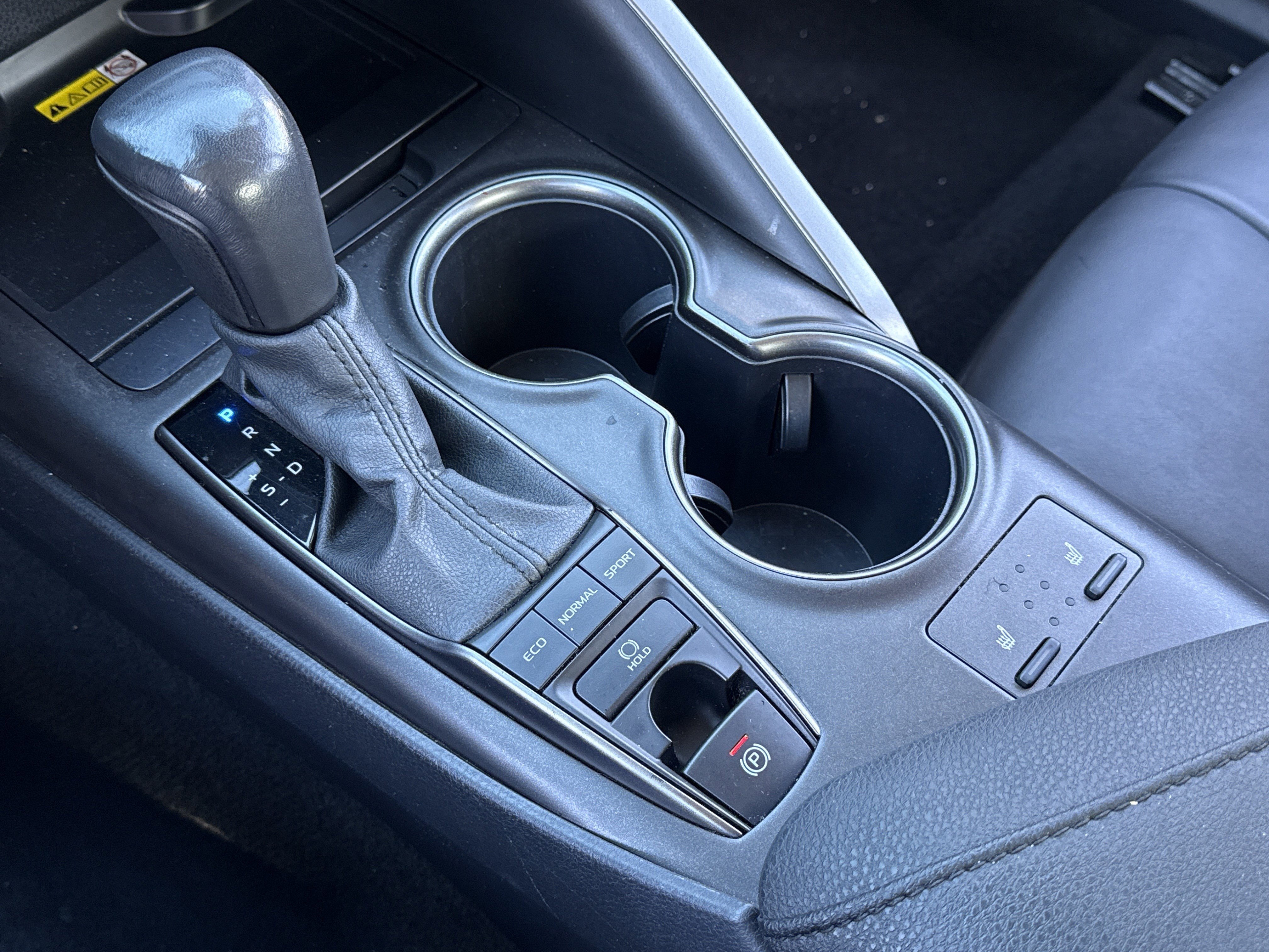 Used 2024 Toyota Camry XSE image 7