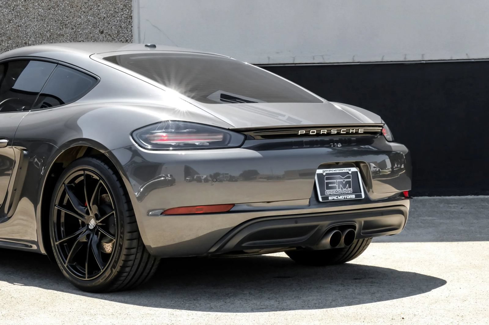 Used 2019 Porsche 718 Cayman S RWD image 13