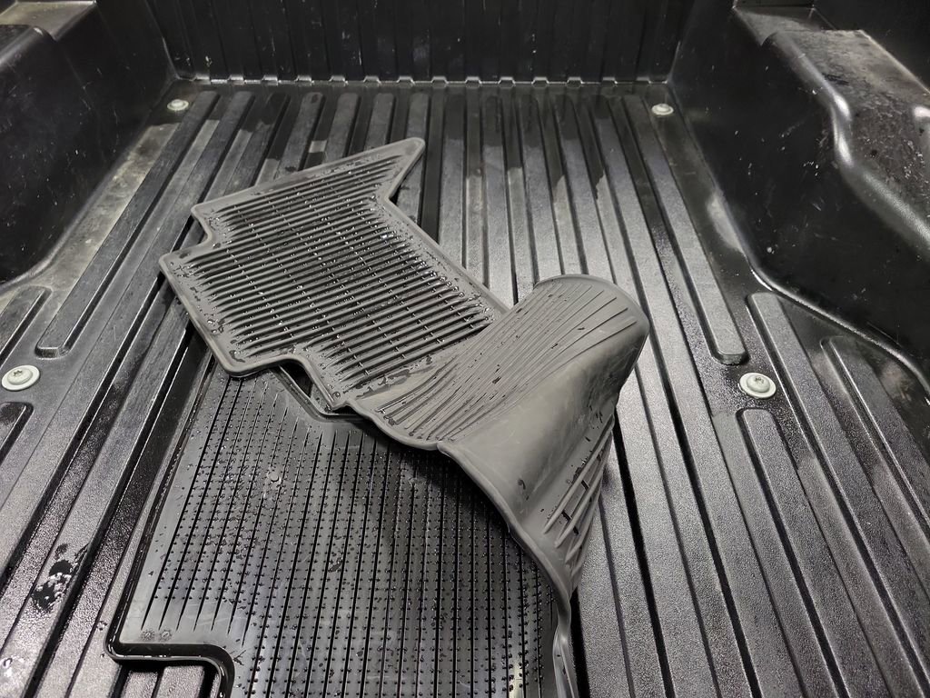 Used 2023 Toyota Tacoma TRD Off-Road image 10