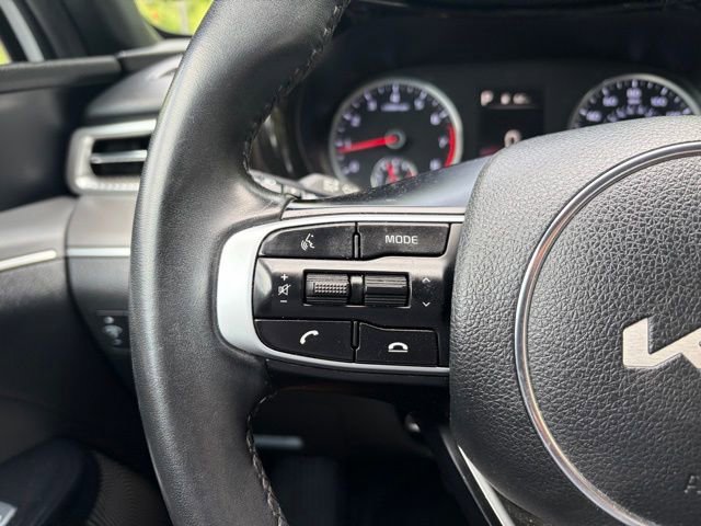 Used 2022 Kia K5 GT-Line FWD image 30