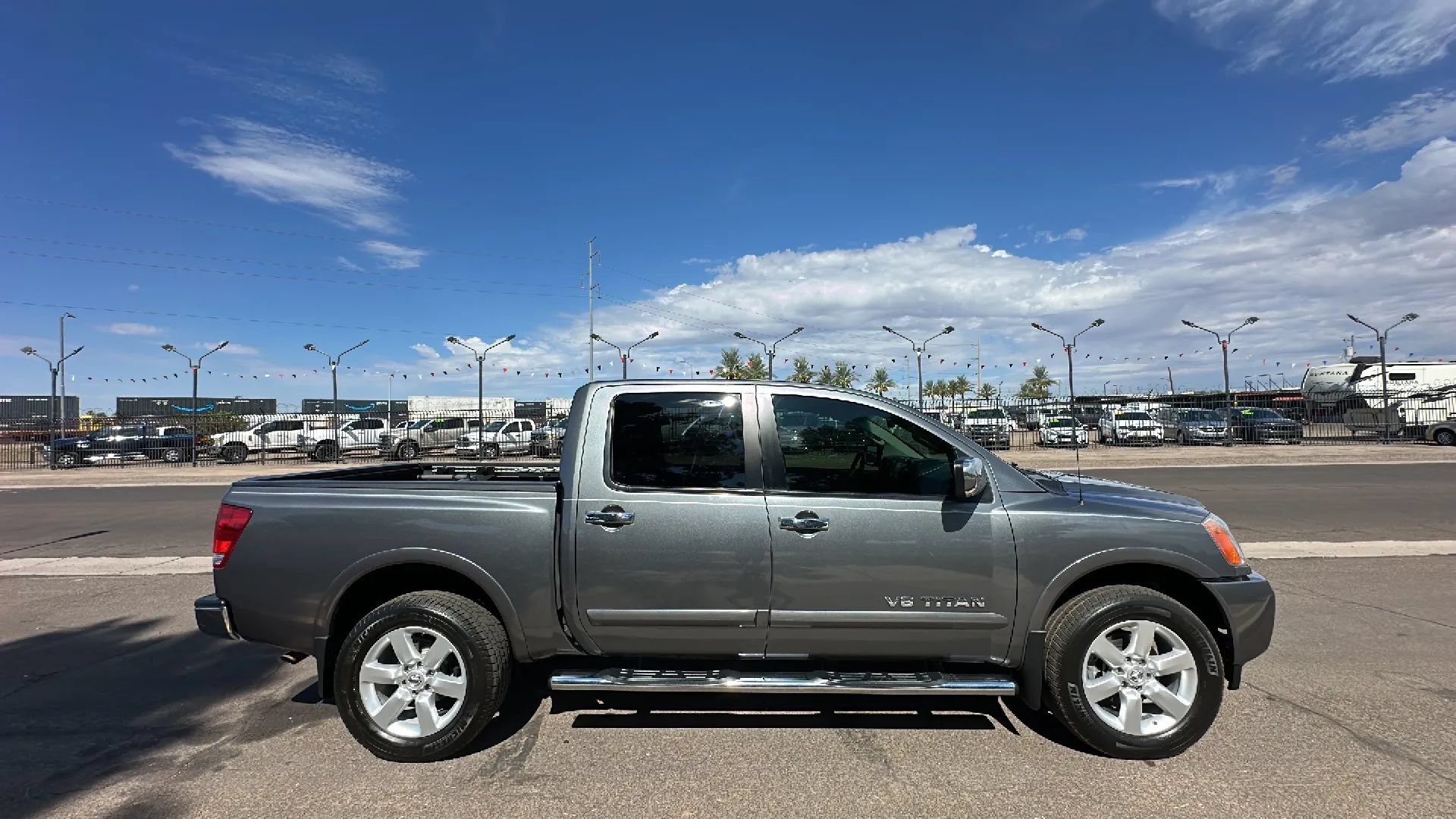 Used 2013 Nissan Titan SL AWD/4WD image 6