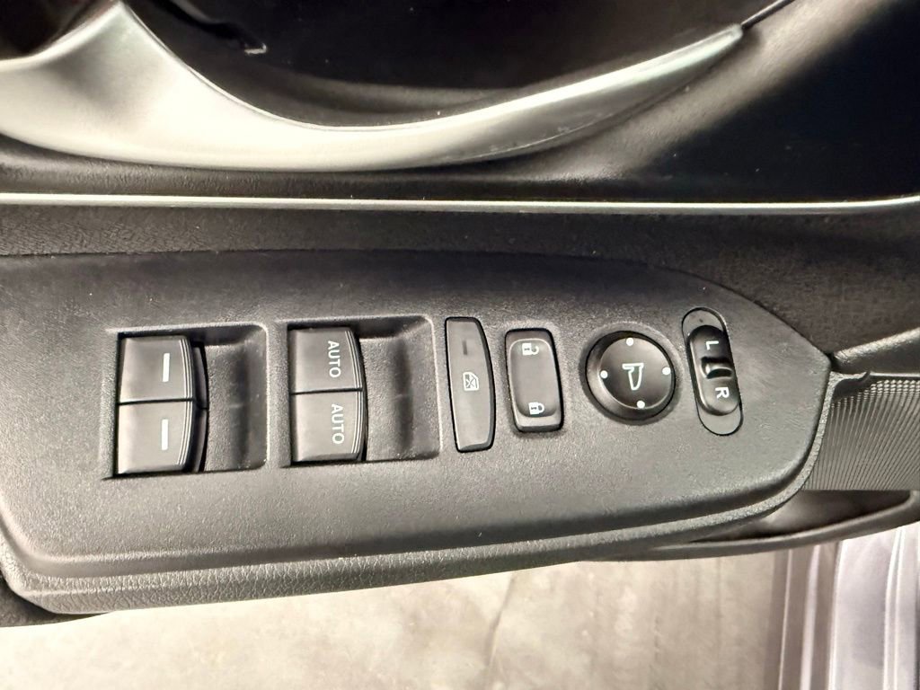 Used 2020 Honda CR-V EX image 16