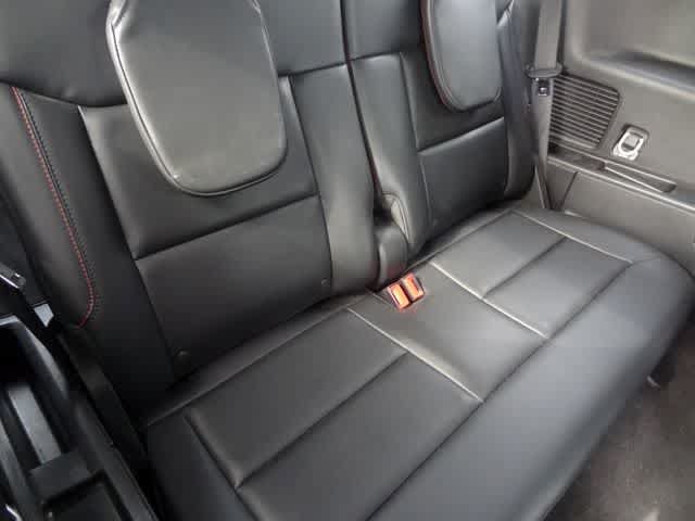 Used 2025 Ford Explorer ST-Line AWD/4WD image 12