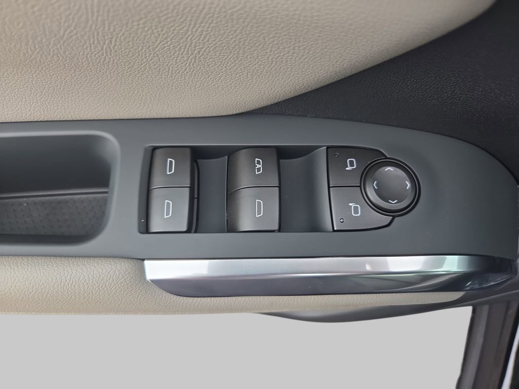New 2026 Chevrolet Traverse LT w/ Midnight/Sport Edition AWD/4WD image 32