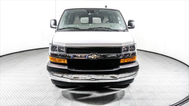 Used 2023 Chevrolet Express 3500 LT w/ LT Preferred Equipment Group RWD image 12