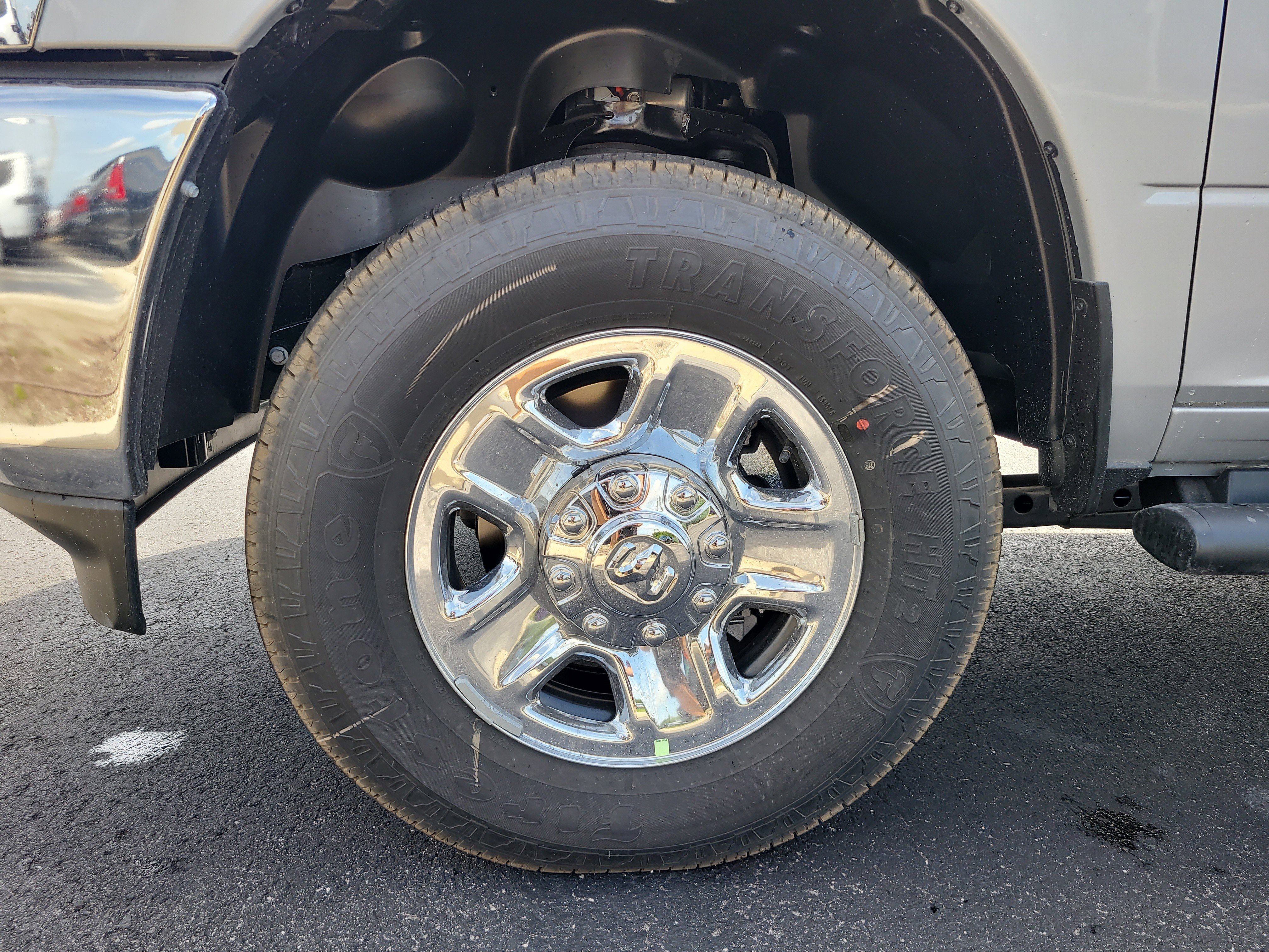New 2026 RAM 2500 Tradesman AWD/4WD image 10