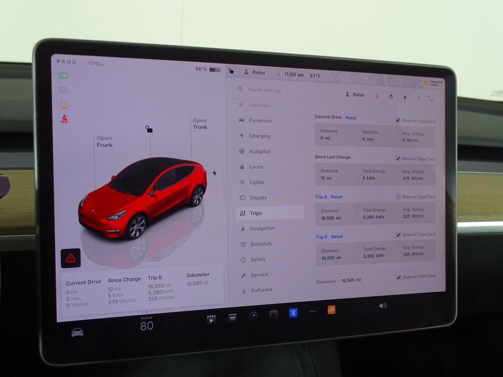 Used 2023 Tesla Model Y Long Range image 32