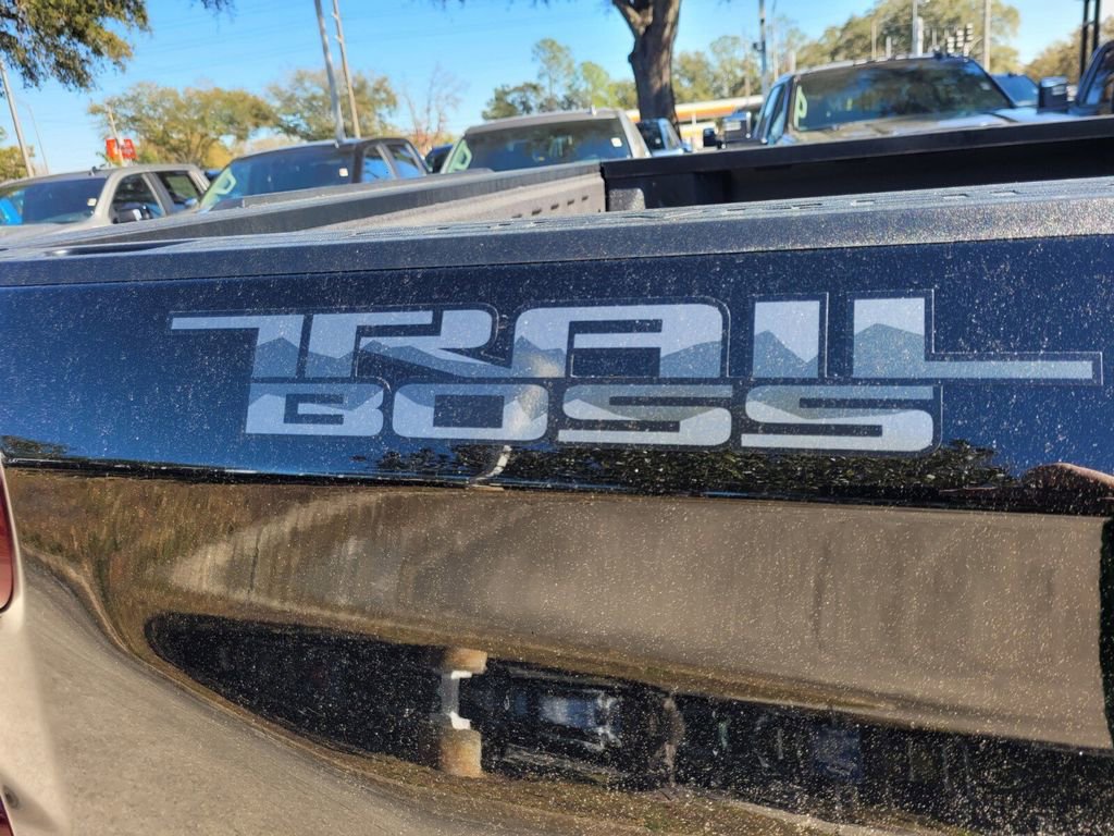 New 2026 Chevrolet Silverado 1500 Custom Trail Boss w/ Midnight Edition image 14