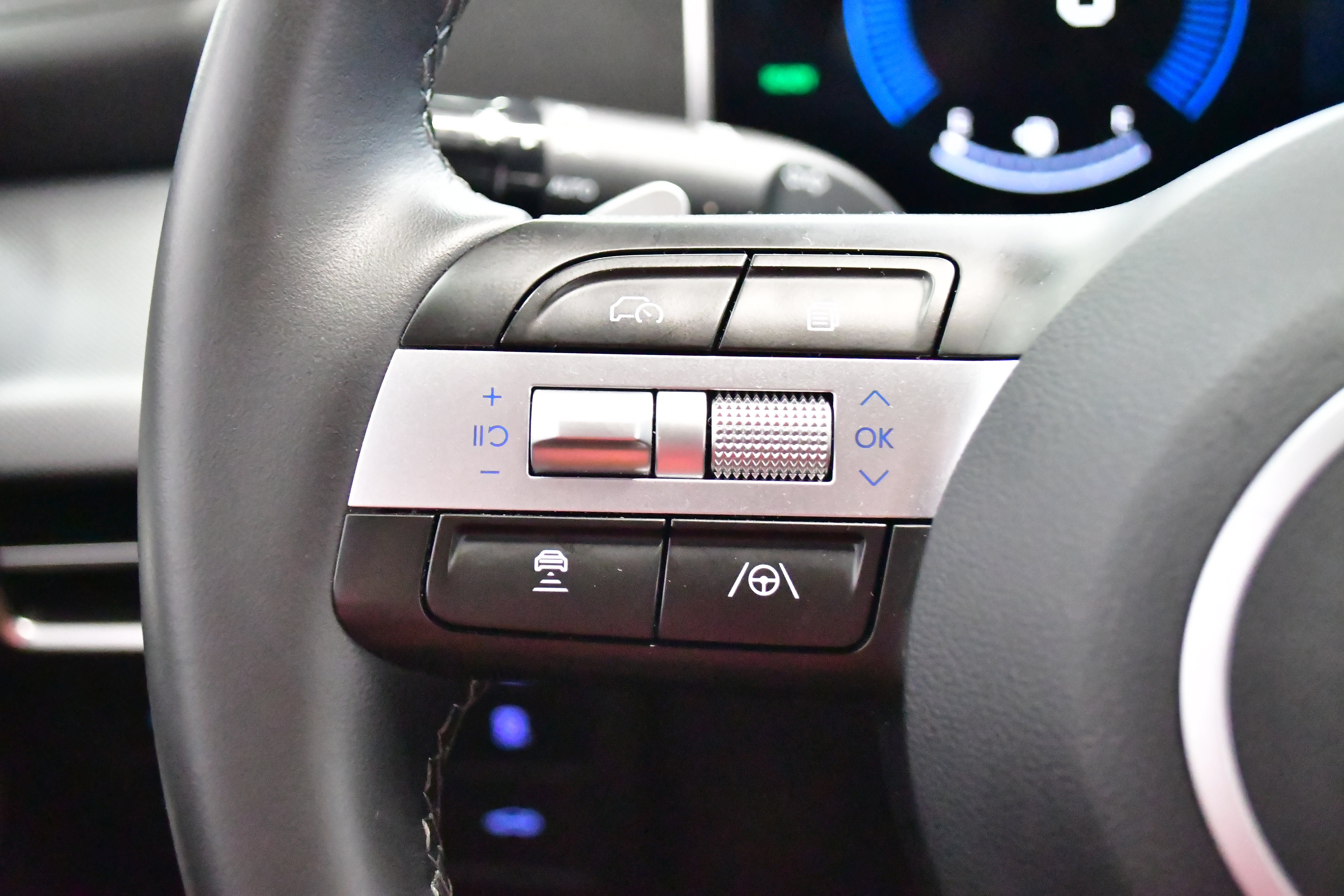 Used 2025 Hyundai Sonata SEL FWD image 21