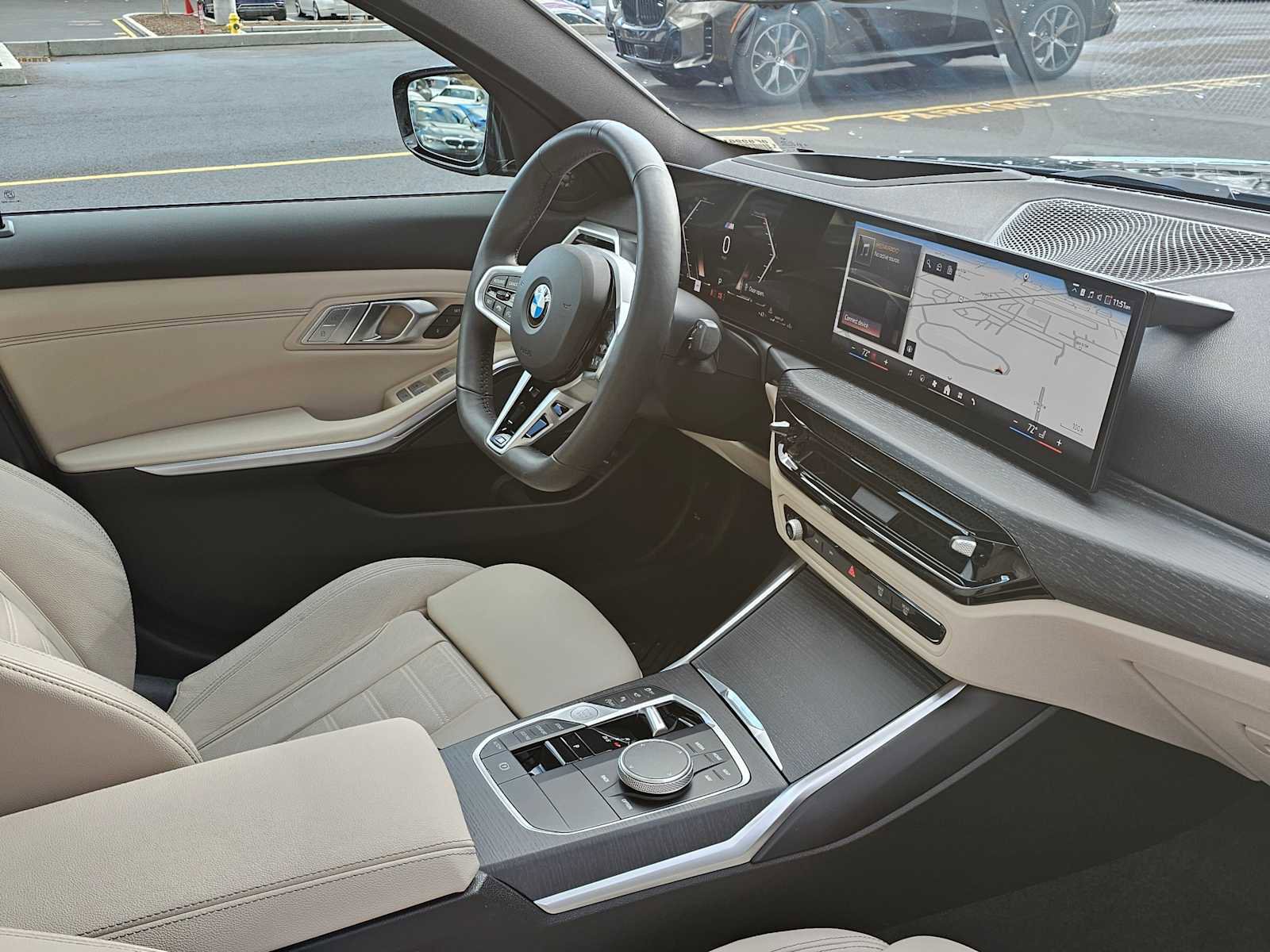 Used 2026 BMW 330i xDrive Sedan w/ M Sport Package image 10