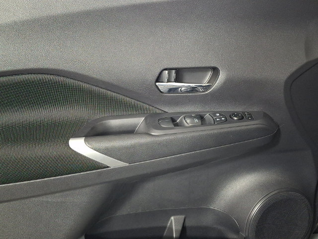 Used 2023 Nissan Kicks SV FWD image 14