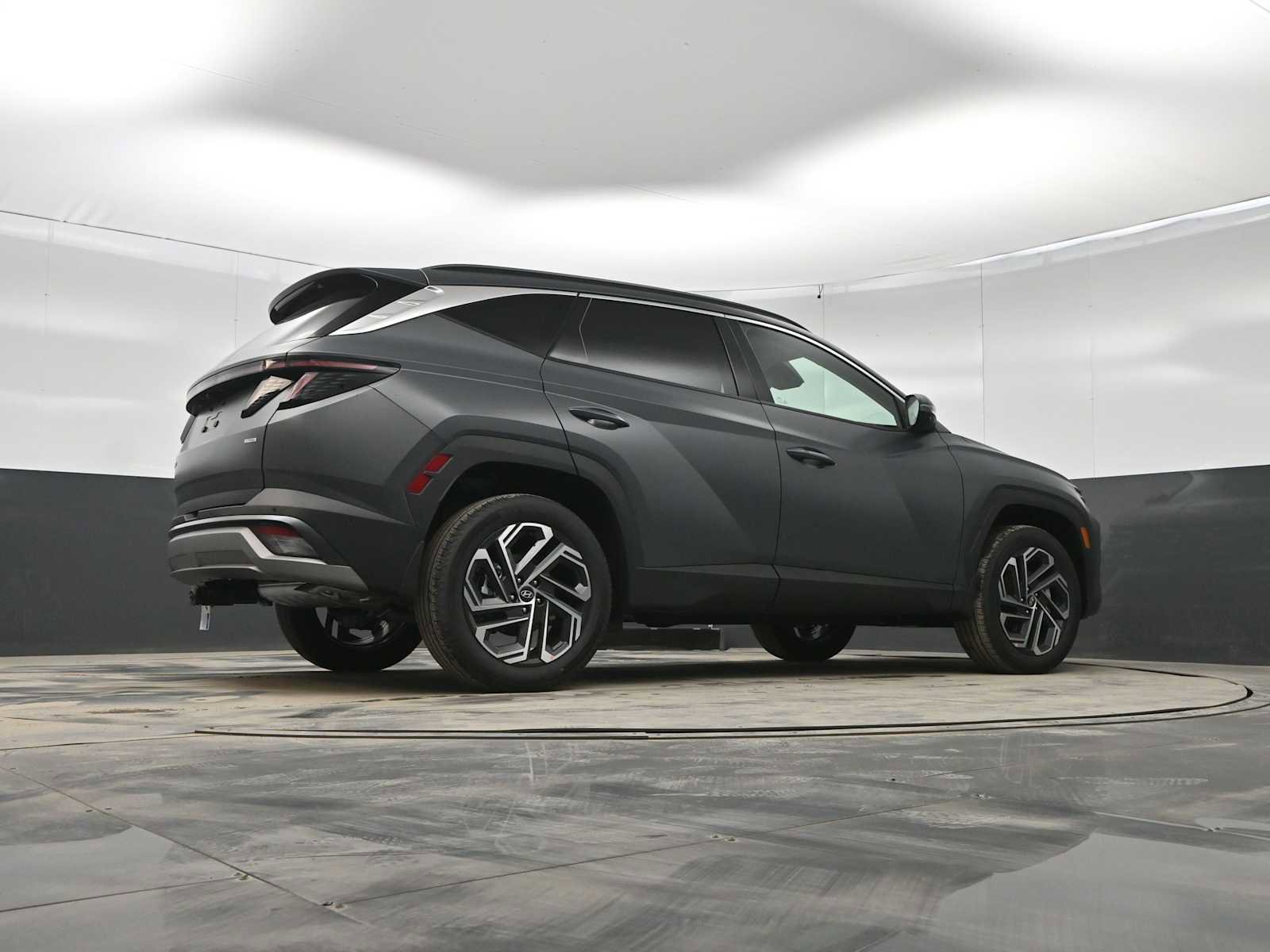 New 2026 Hyundai Tucson Limited w/ Tow & Go Package image 37