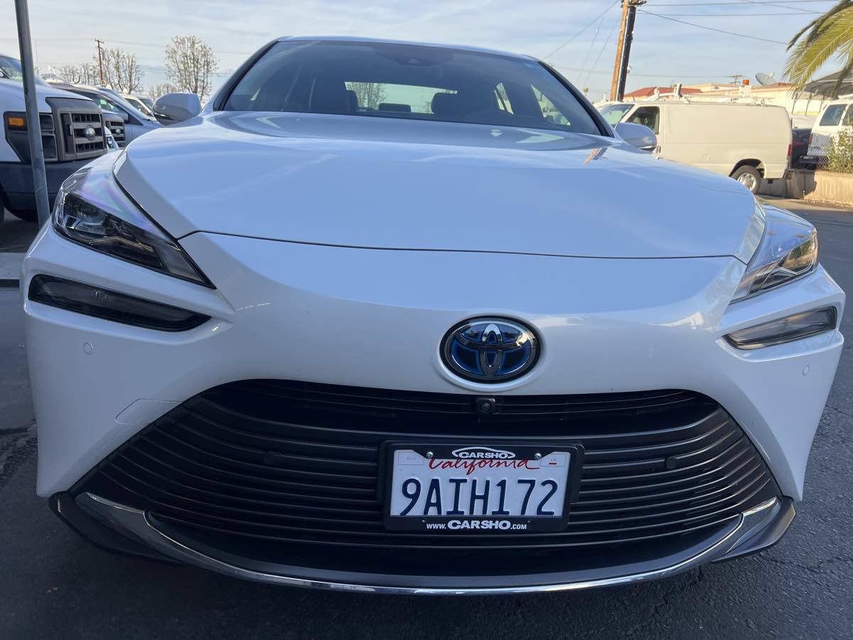 Used 2022 Toyota Mirai w/ Advanced Technology Package RWD image 23