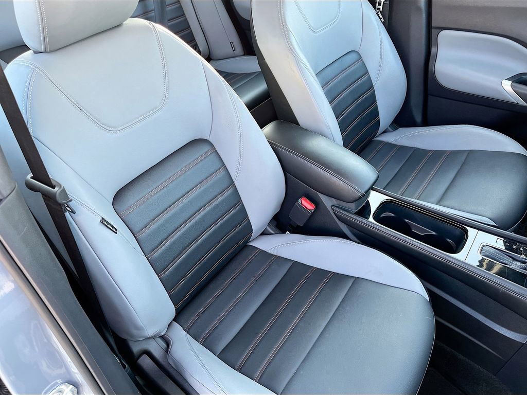 Used 2024 Nissan Kicks SR w/ SR Premium Package image 25