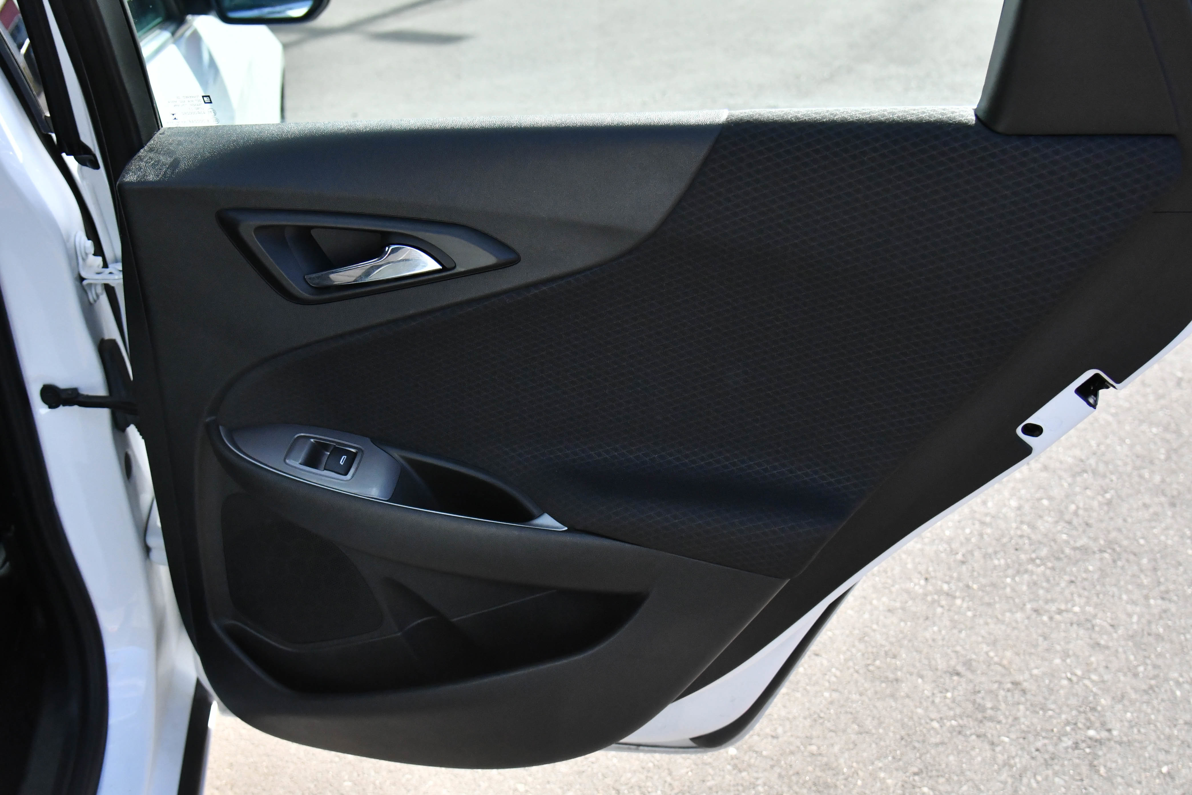 Used 2020 Chevrolet Malibu LS w/ Driver Confidence Package II FWD image 35