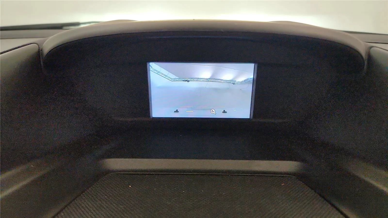 Used 2018 Ford Escape SE image 28