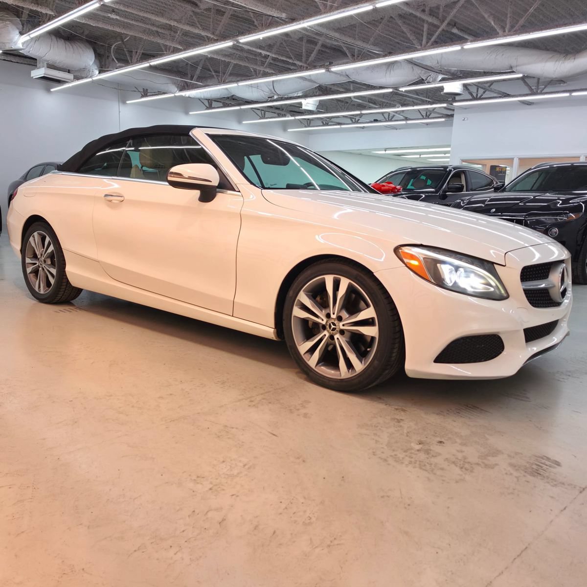 Used 2018 Mercedes-Benz C 300 Cabriolet image 21