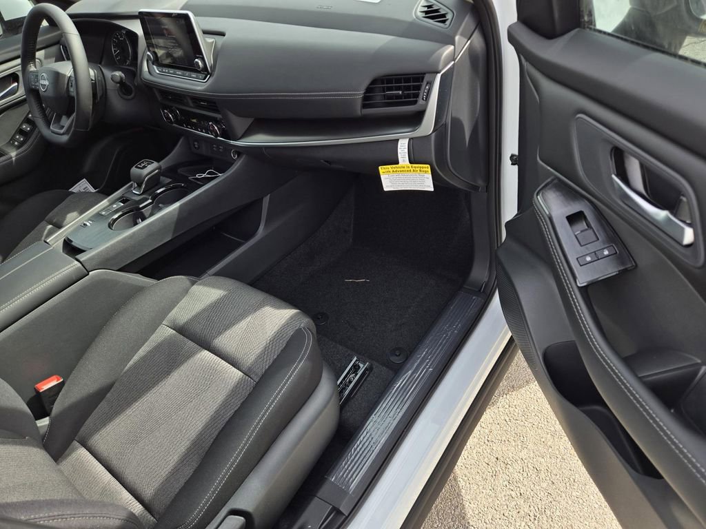 New 2026 Nissan Rogue SV w/ Cold Weather Package image 7