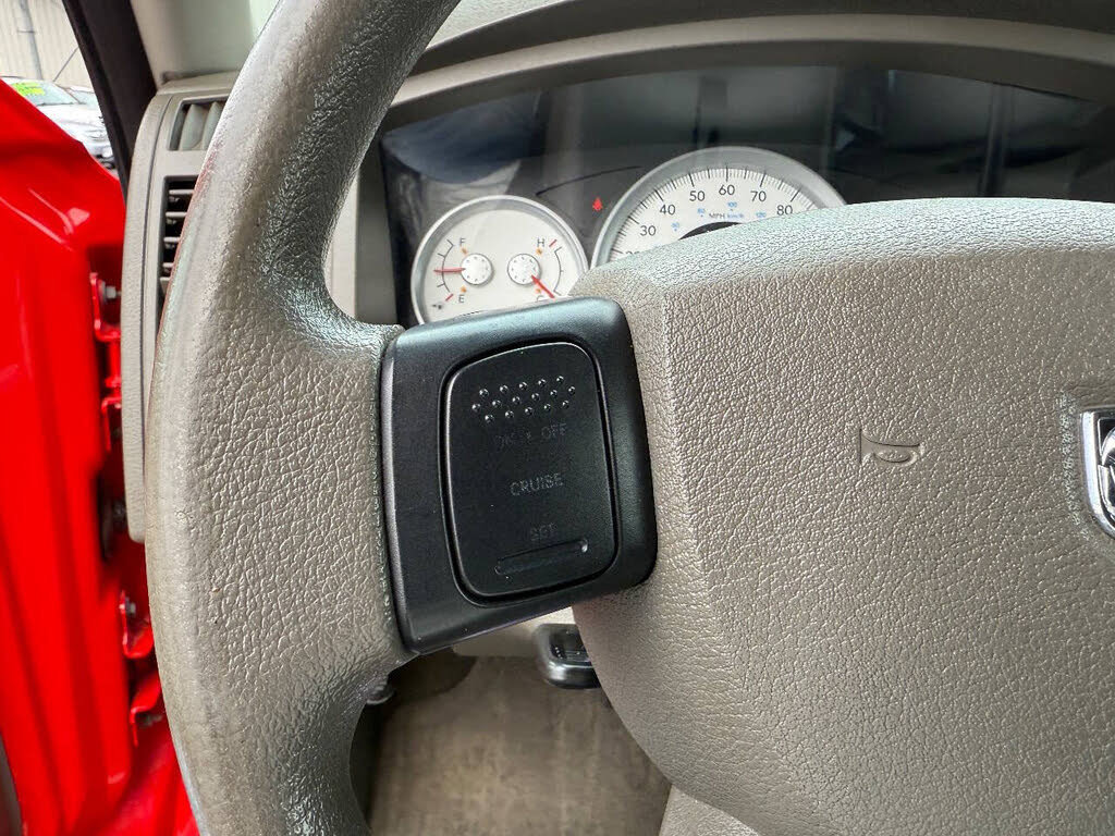 Used 2005 Dodge Dakota SLT w/ Trailer Tow Group image 25