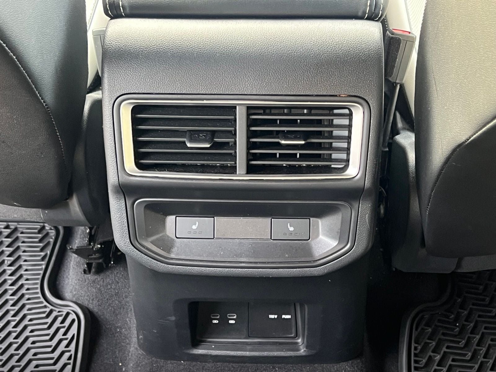 Used 2024 Volkswagen Atlas Cross Sport SEL Premium R-Line AWD/4WD image 19
