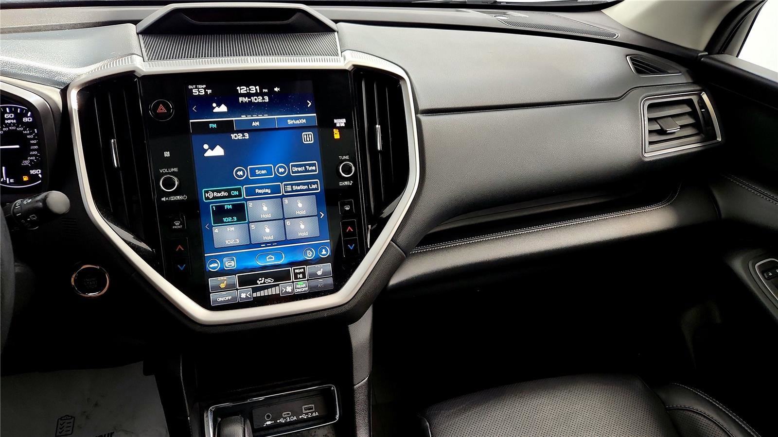 Used 2023 Subaru Ascent Limited w/ Technology Package image 29