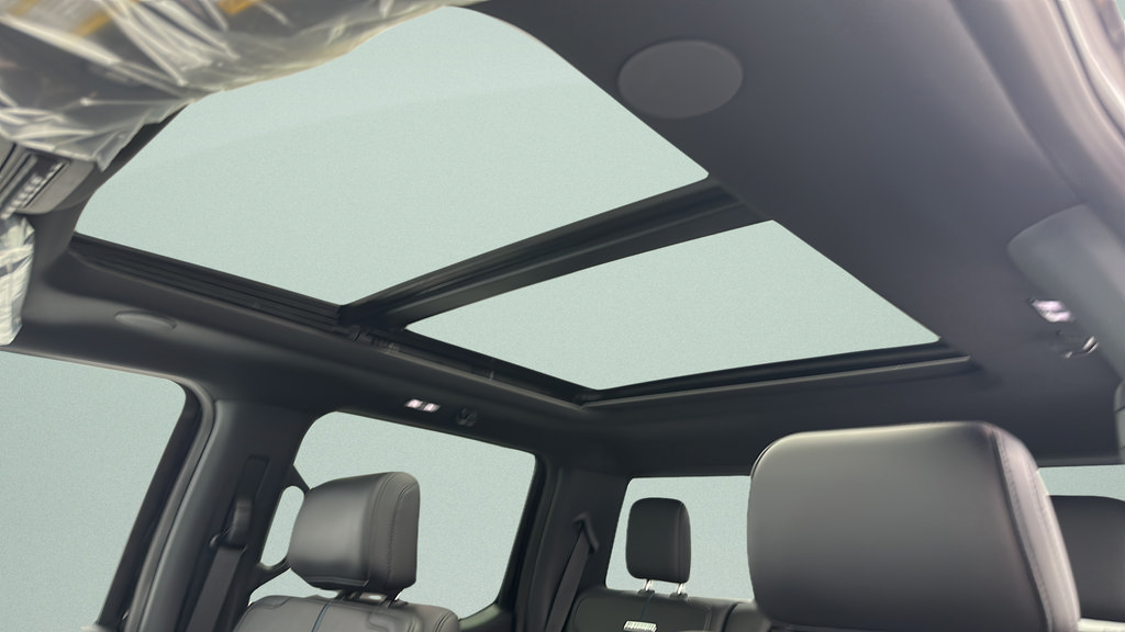 New 2026 Ford F350 Platinum AWD/4WD image 18