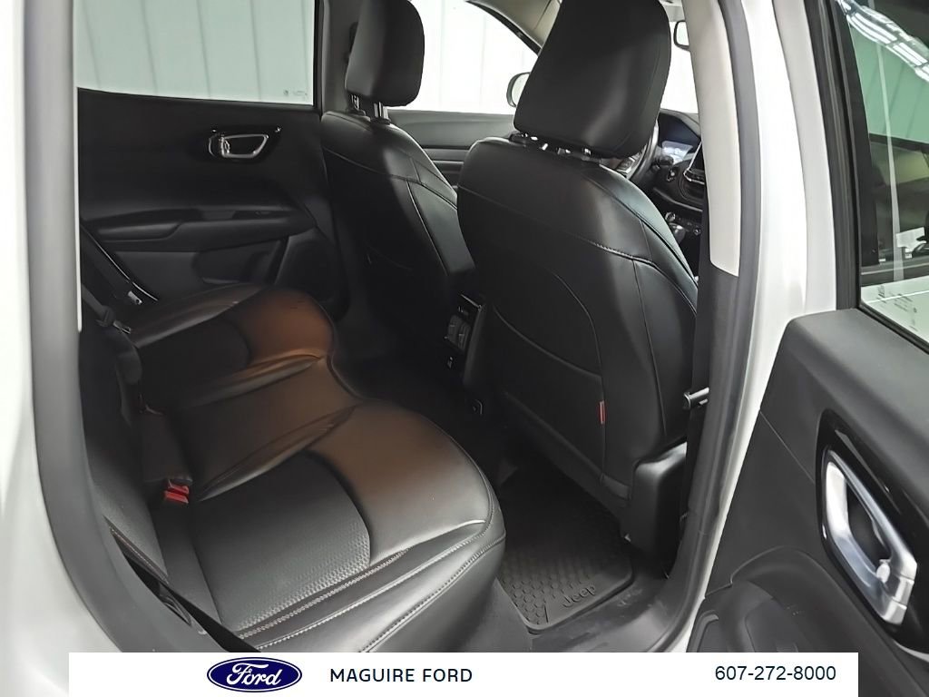 Used 2022 Jeep Compass Trailhawk w/ Trailhawk Convenience Group image 20