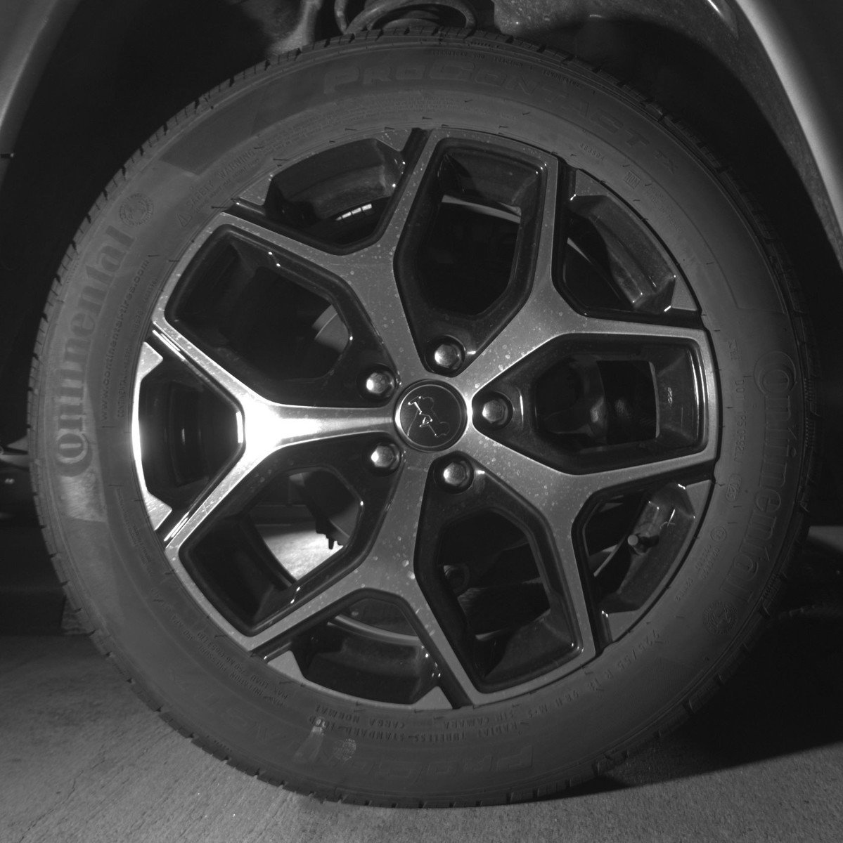 Used 2025 Jeep Compass Limited AWD/4WD image 15