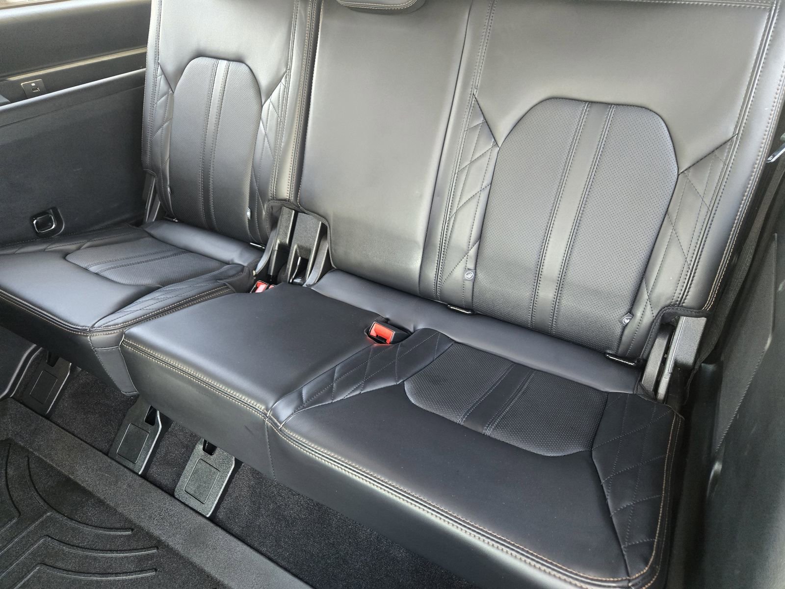Used 2019 Ford Expedition Platinum RWD image 29