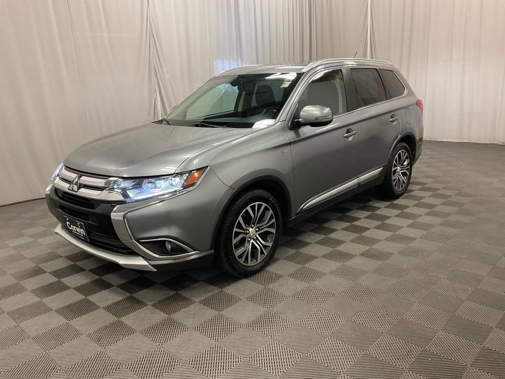 Used 2016 Mitsubishi Outlander GT AWD/4WD image 12