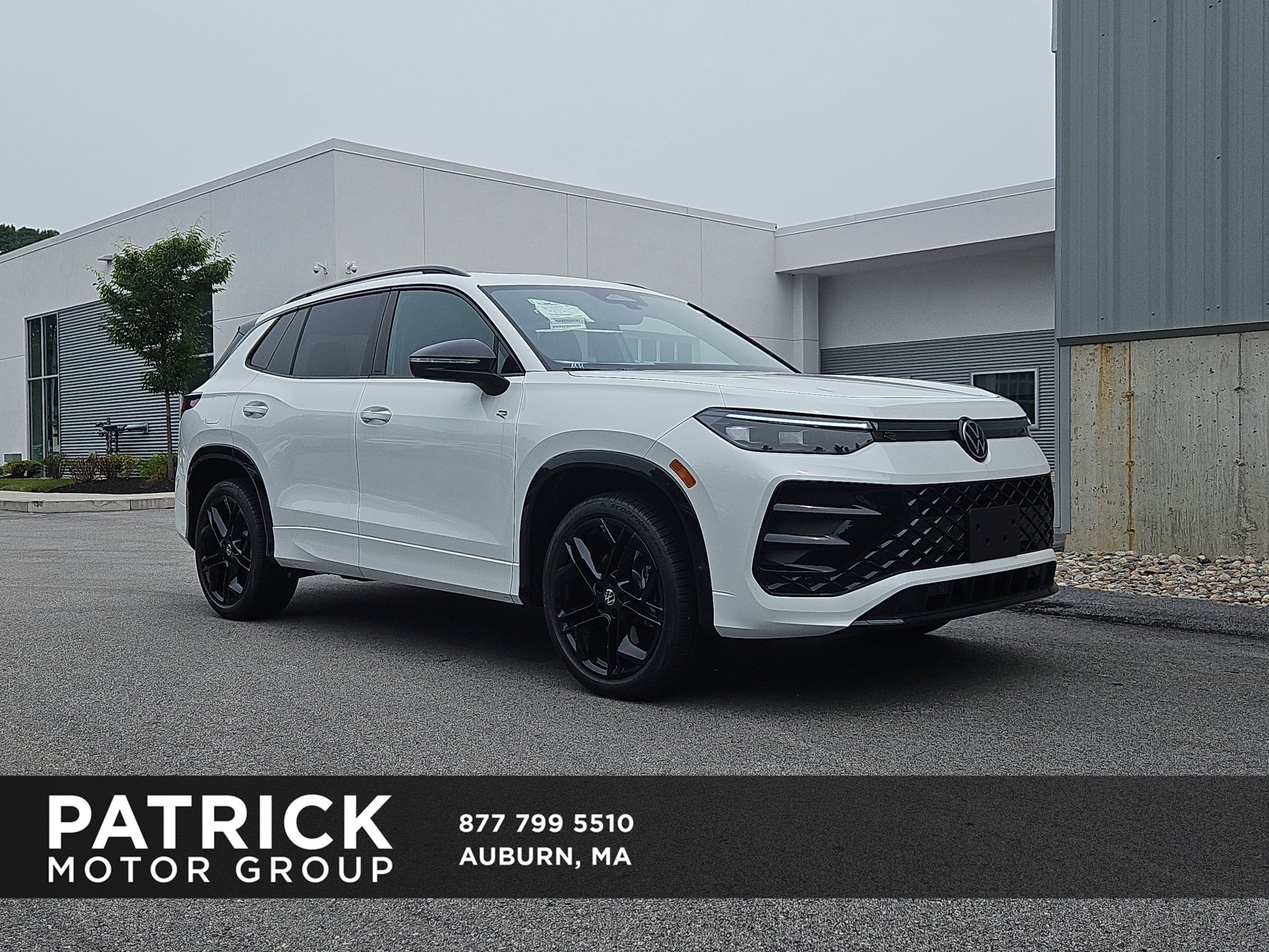New 2025 Volkswagen Tiguan SE R-Line