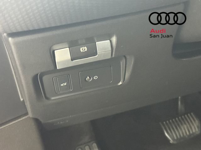 Used 2020 Land Rover Range Rover Evoque S image 34