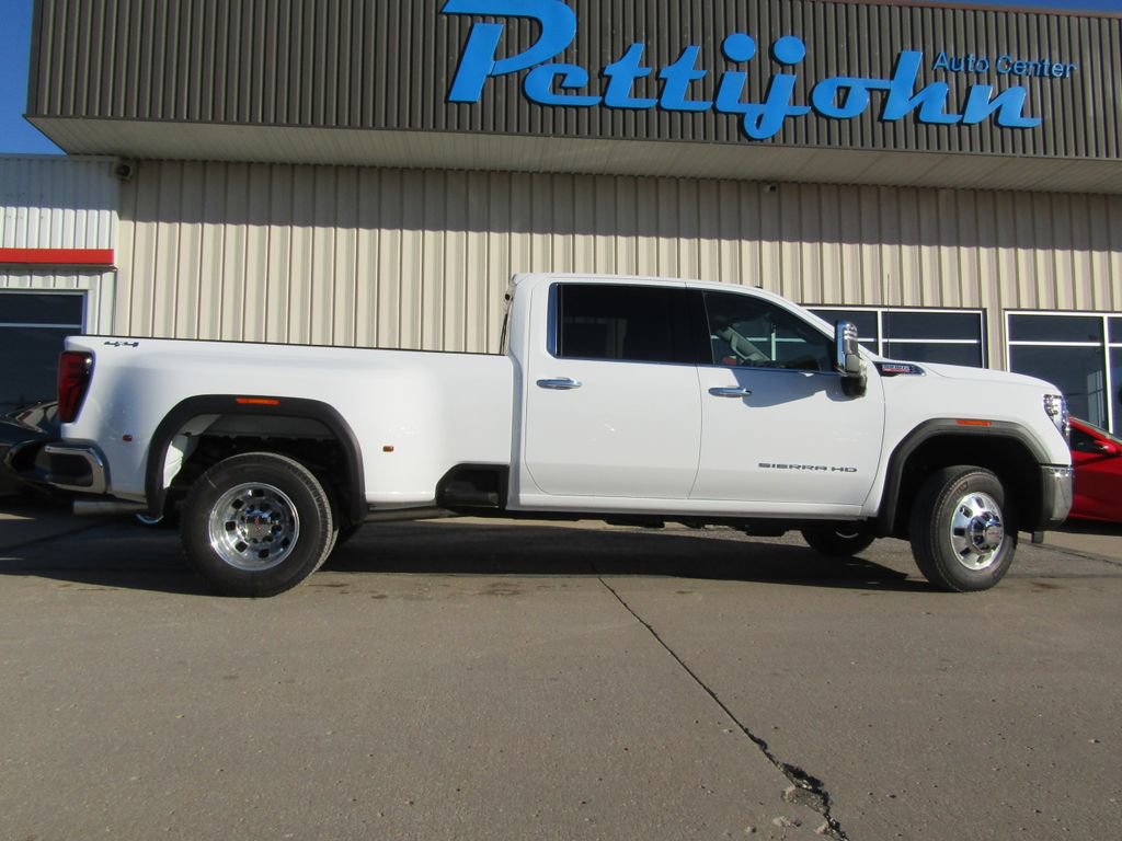 New 2026 GMC Sierra 3500 SLT w/ SLT Convenience Package image 2