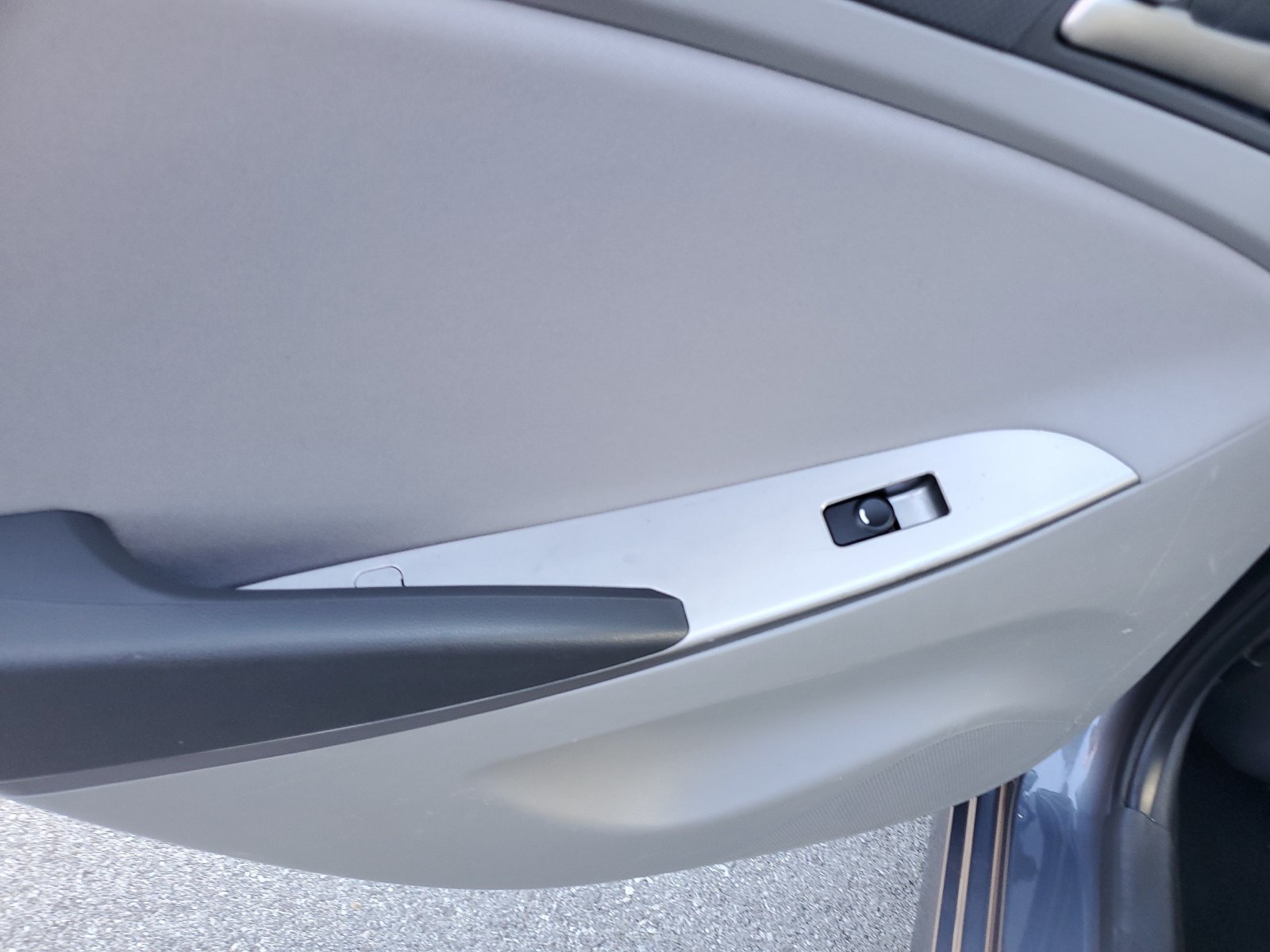 Used 2017 Hyundai Accent SE FWD image 15