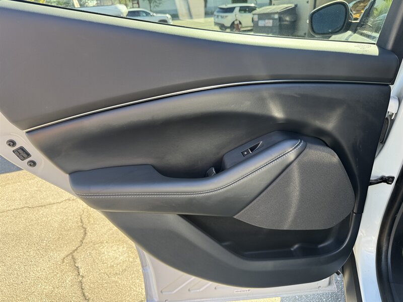 Used 2023 Ford Mustang Mach-E Select RWD image 35